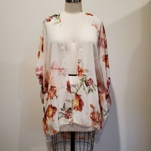 Emory Park Floral Kimono